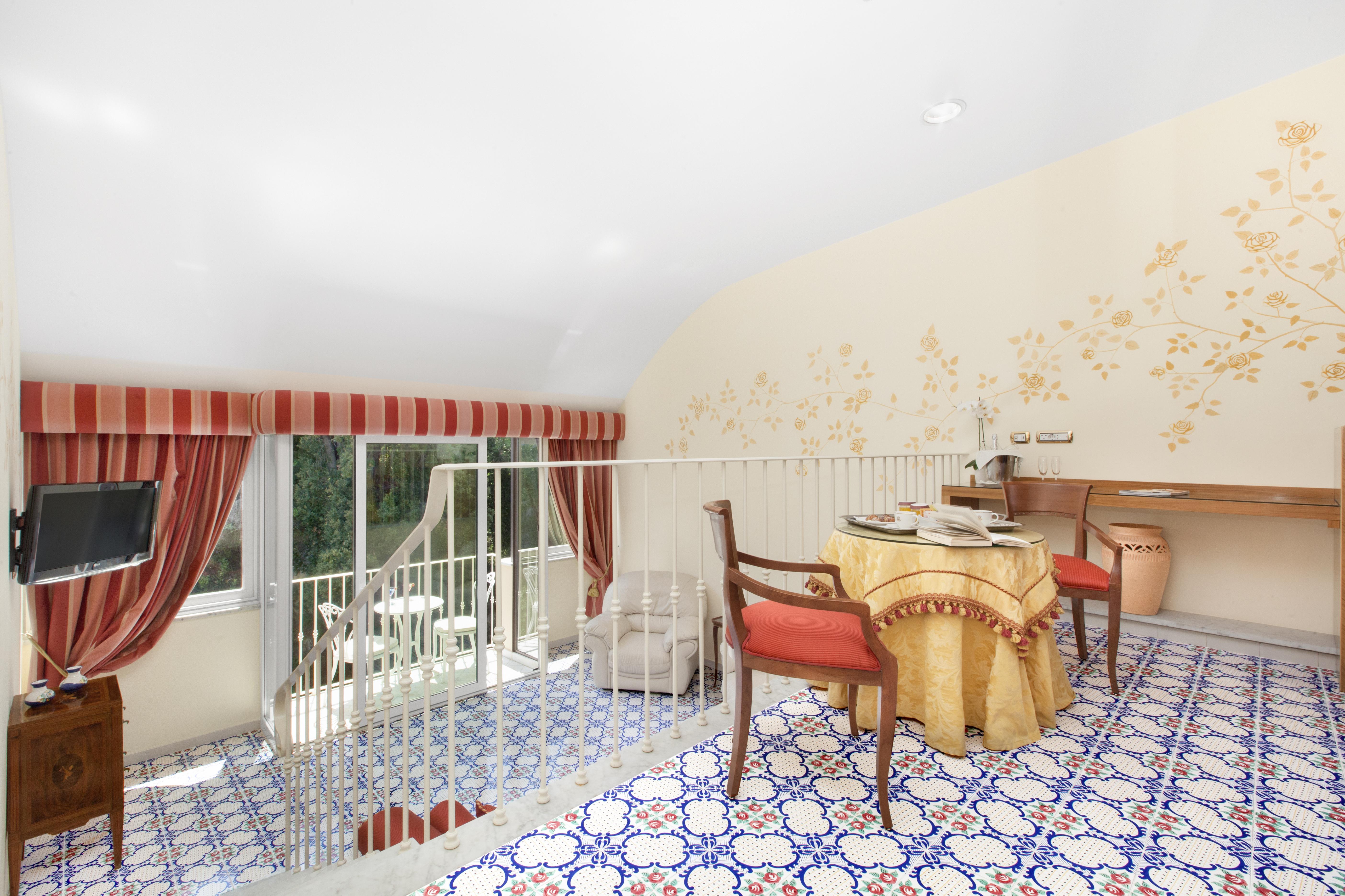 Hotel Antiche Mura Sorrento Luaran gambar