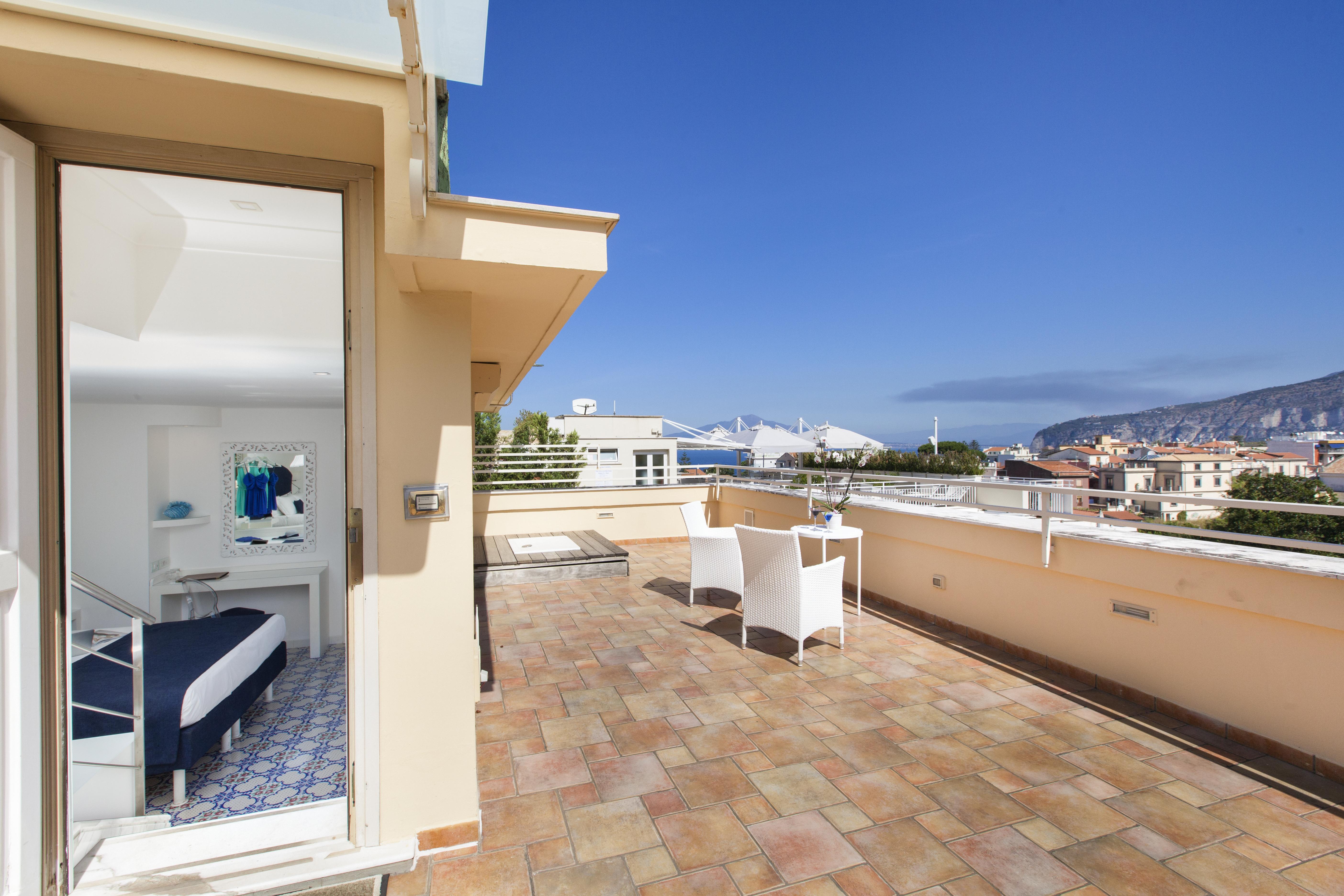 Hotel Antiche Mura Sorrento Luaran gambar