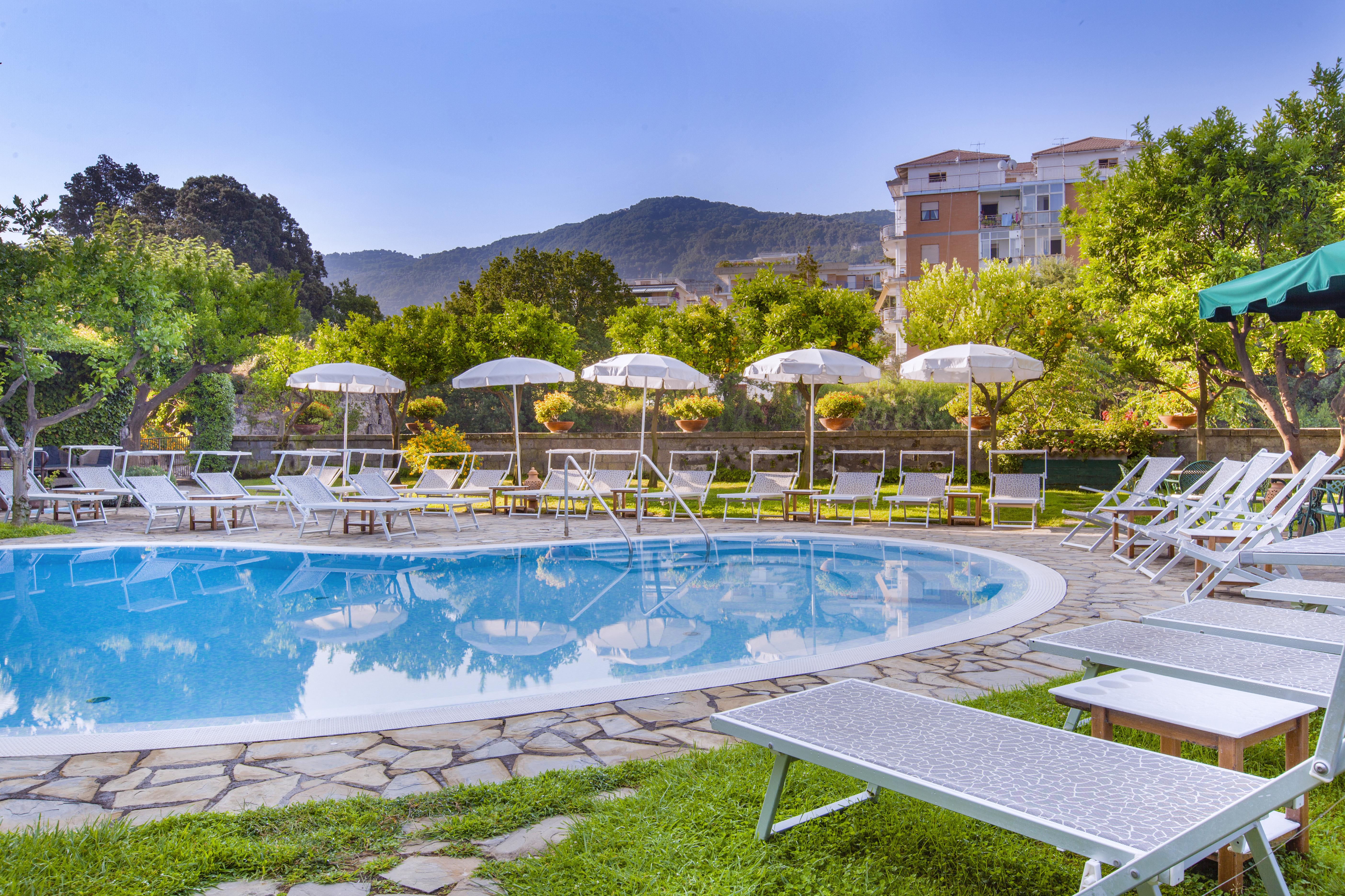 Hotel Antiche Mura Sorrento Luaran gambar