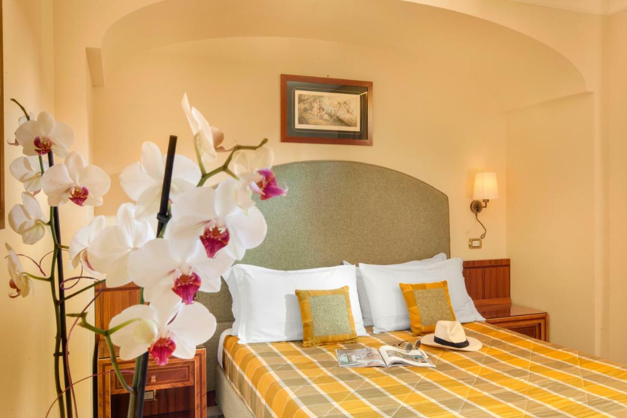 Hotel Antiche Mura Sorrento Luaran gambar