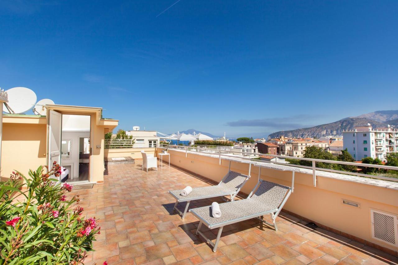 Hotel Antiche Mura Sorrento Luaran gambar